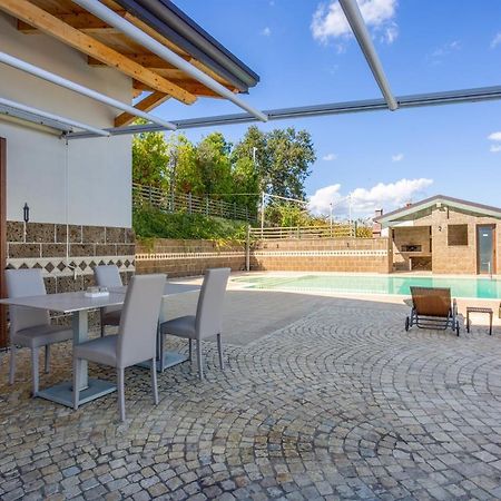 Caiazzo Villa Santoro Ai Tre Ulivi Con Piscina Privata מראה חיצוני תמונה