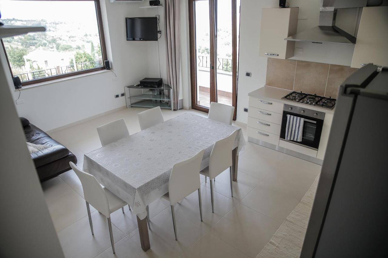 Caiazzo Villa Santoro Ai Tre Ulivi Con Piscina Privata מראה חיצוני תמונה