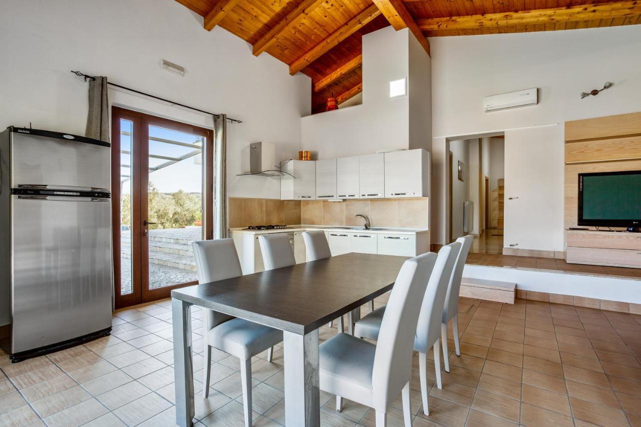 Caiazzo Villa Santoro Ai Tre Ulivi Con Piscina Privata מראה חיצוני תמונה