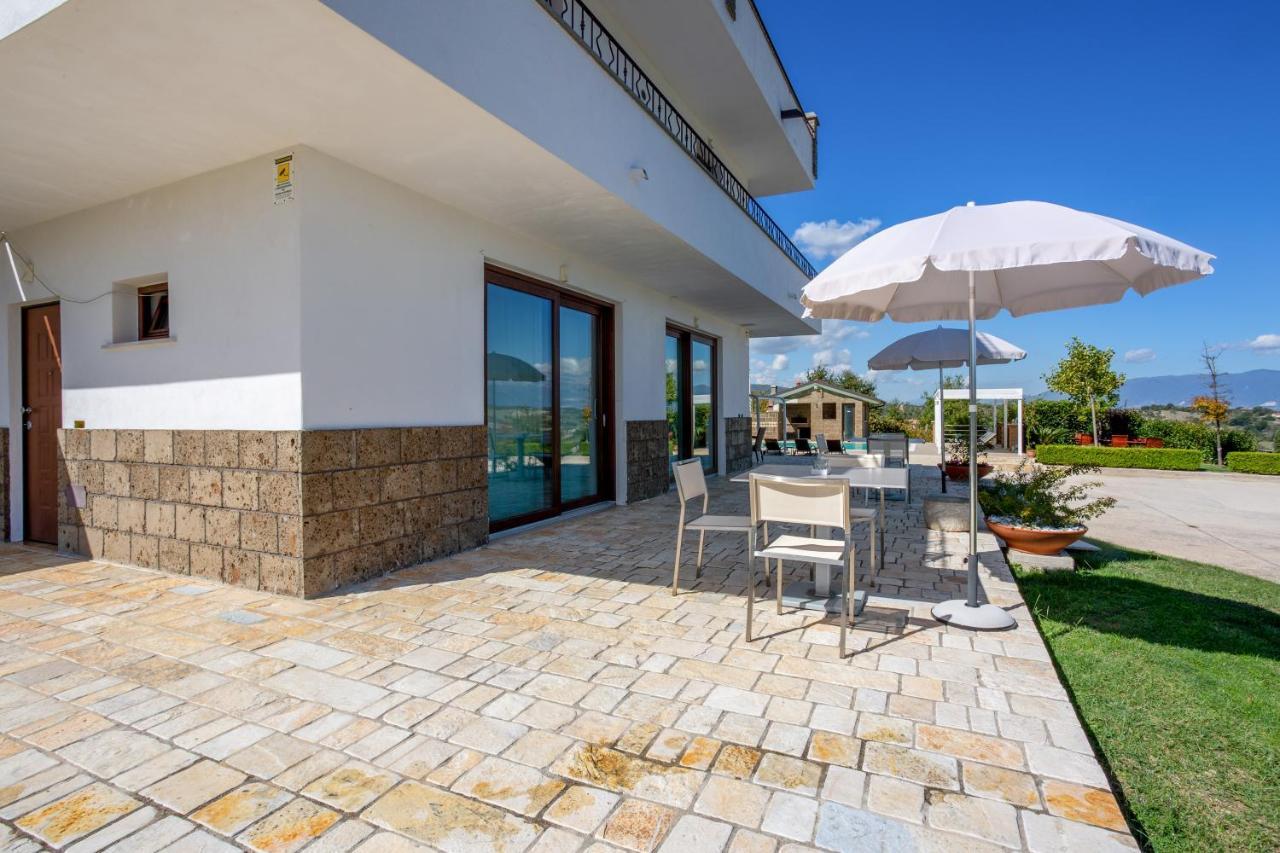 Caiazzo Villa Santoro Ai Tre Ulivi Con Piscina Privata מראה חיצוני תמונה